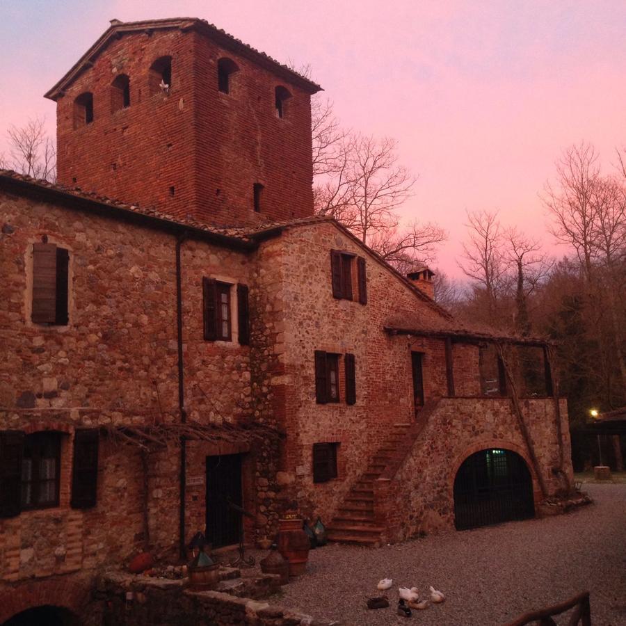 Agriturismo Il Mulino Delle Pile 基乌斯迪诺 外观 照片